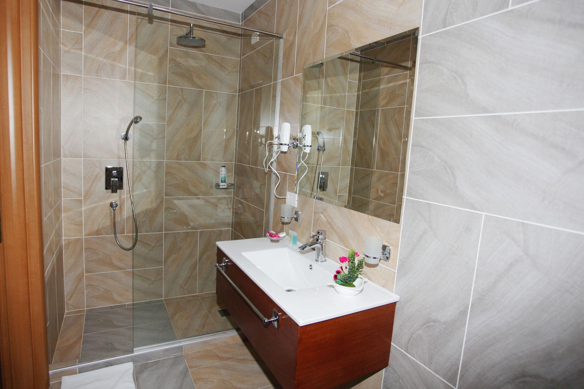 Hotel Green Vaqarr Екстер'єр фото