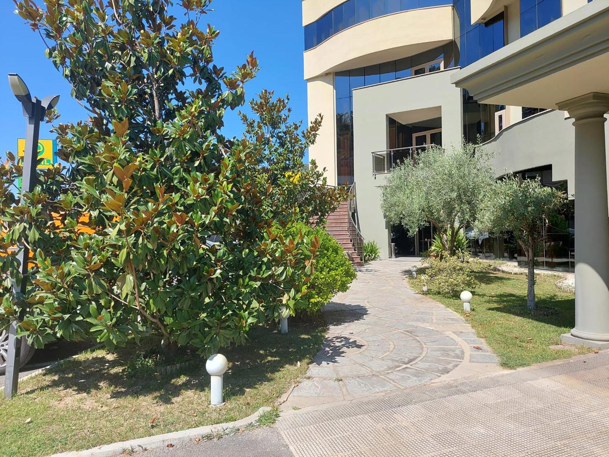Hotel Green Vaqarr Екстер'єр фото