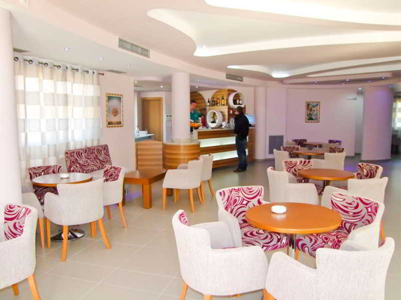 Hotel Green Vaqarr Екстер'єр фото